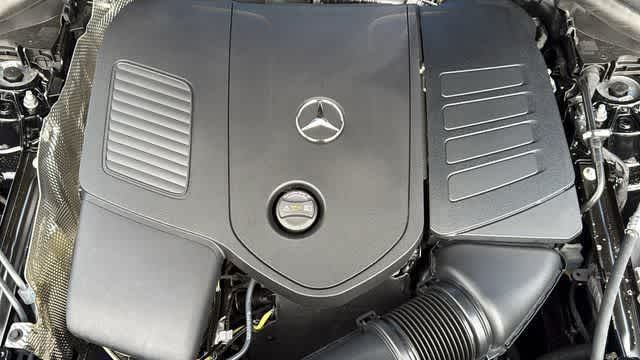 Thumbnail: 2026 Mercedes-Benz GLC - 9