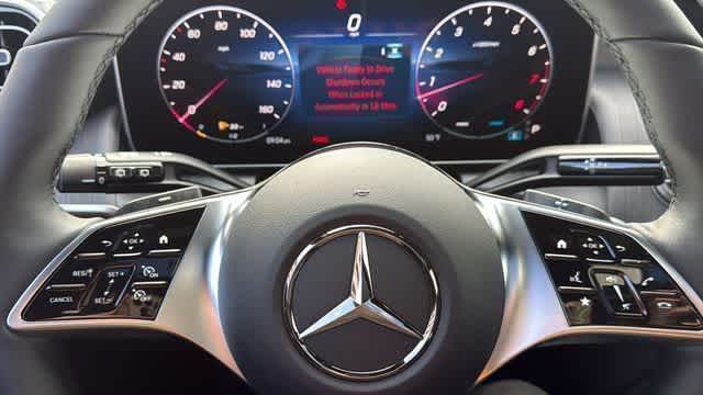 Thumbnail: 2026 Mercedes-Benz GLC - 18