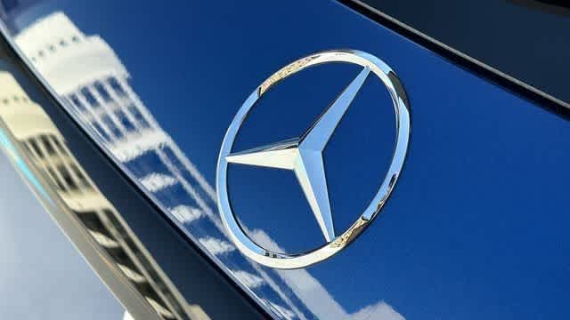 Thumbnail: 2026 Mercedes-Benz GLC - 7