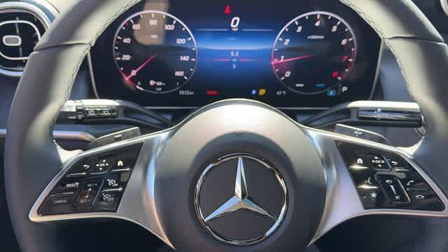 Thumbnail: 2026 Mercedes-Benz GLC - 28