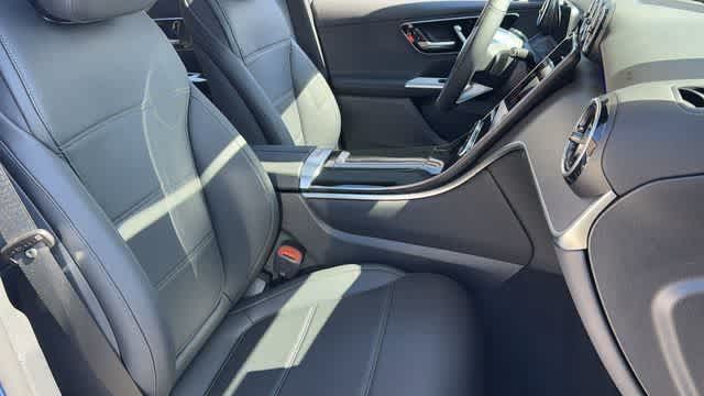 Thumbnail: 2026 Mercedes-Benz GLC - 38