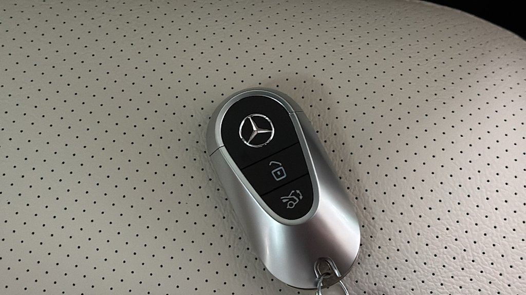 Thumbnail: 2026 Mercedes-Benz GLC - 39
