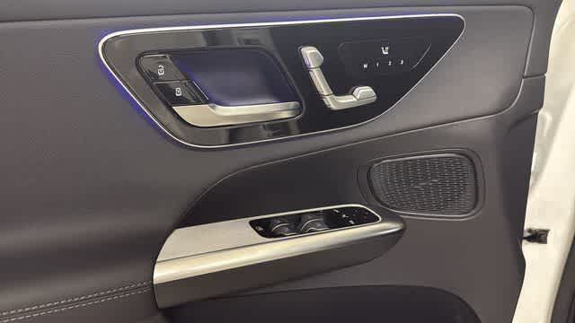 Thumbnail: 2026 Mercedes-Benz GLC - 26