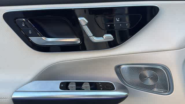 Thumbnail: 2026 Mercedes-Benz GLC - 24
