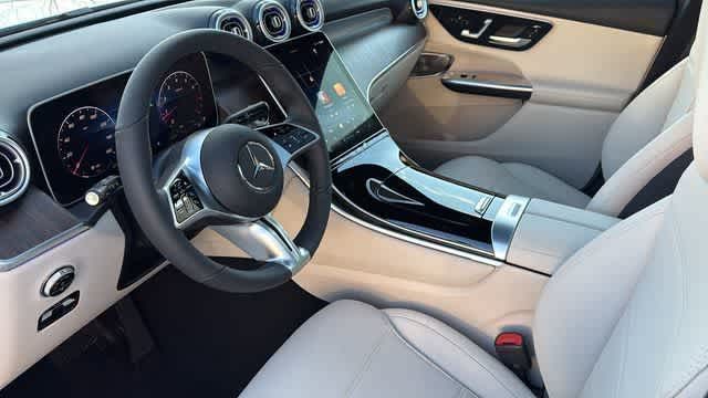 Thumbnail: 2026 Mercedes-Benz GLC - 10