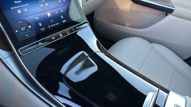 Thumbnail: 2026 Mercedes-Benz GLC - 16