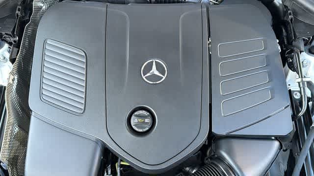 Thumbnail: 2026 Mercedes-Benz GLC - 9