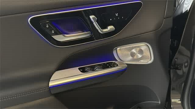 Thumbnail: 2025 Mercedes-Benz GLC - 23