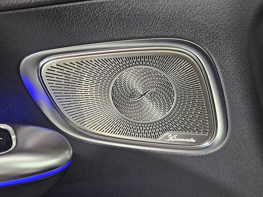 Thumbnail: 2025 Mercedes-Benz GLC - 20