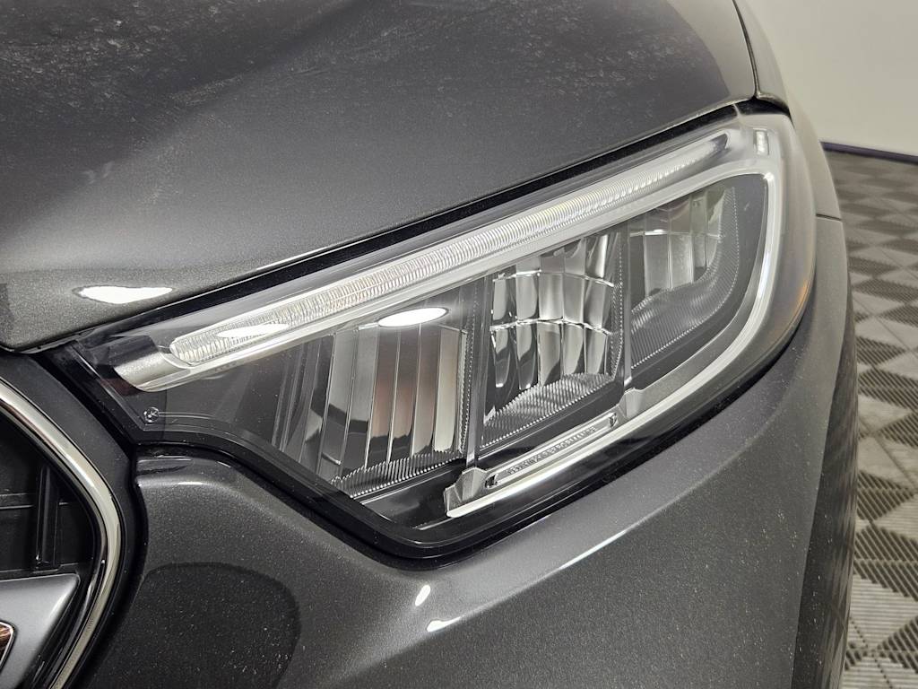 Thumbnail: 2025 Mercedes-Benz GLC - 24