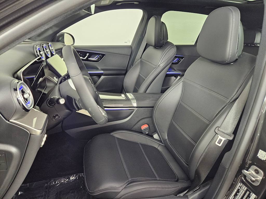 Thumbnail: 2025 Mercedes-Benz GLC - 12