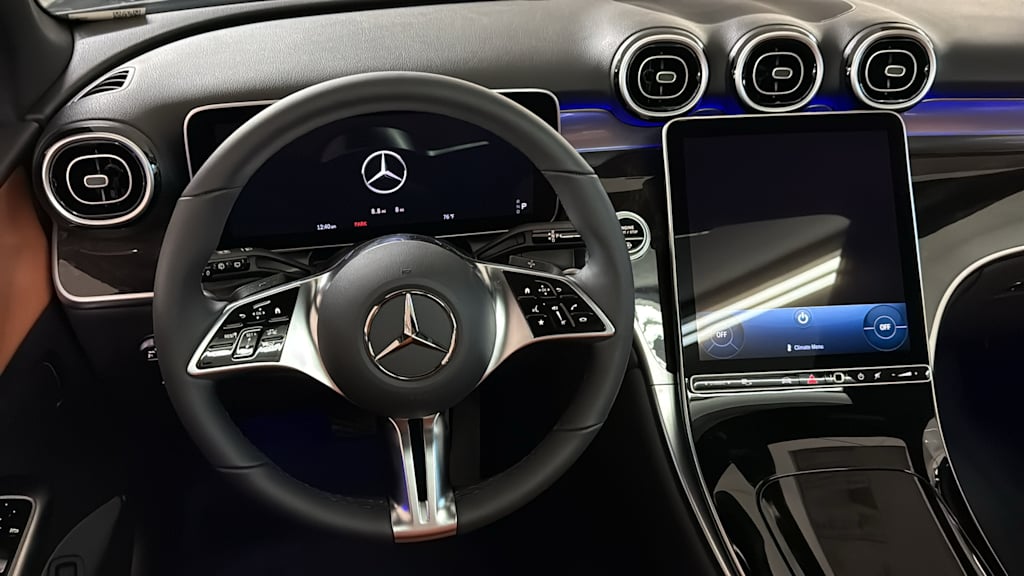 Thumbnail: 2026 Mercedes-Benz GLC - 10