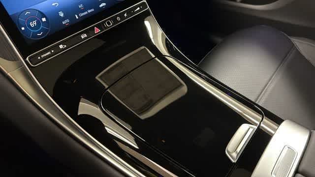 Thumbnail: 2026 Mercedes-Benz GLC - 17