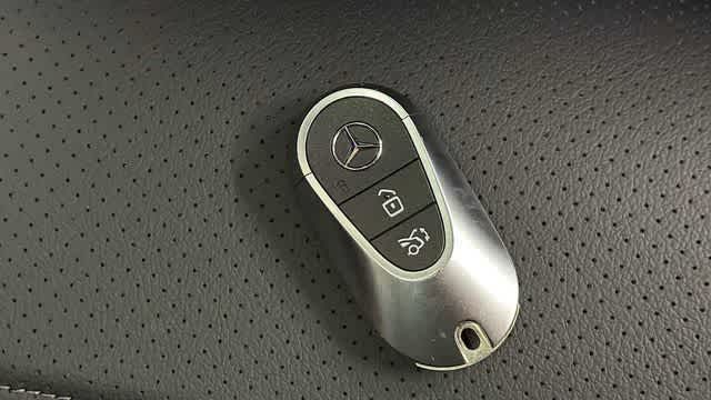 Thumbnail: 2026 Mercedes-Benz GLC - 38