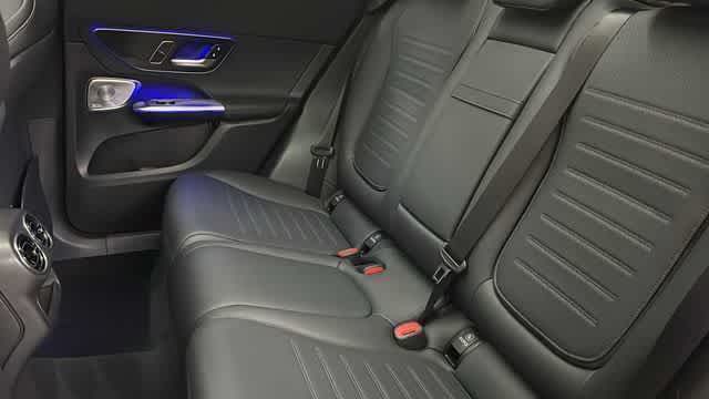 Thumbnail: 2026 Mercedes-Benz GLC - 33