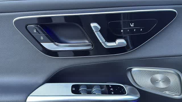 Thumbnail: 2026 Mercedes-Benz GLC - 24
