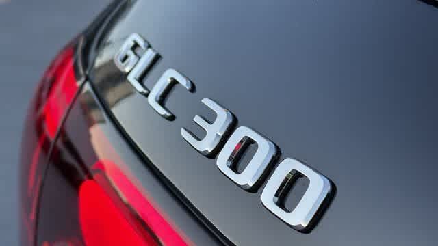 Thumbnail: 2026 Mercedes-Benz GLC - 21