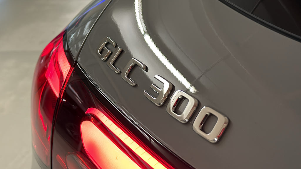 Thumbnail: 2026 Mercedes-Benz GLC - 19