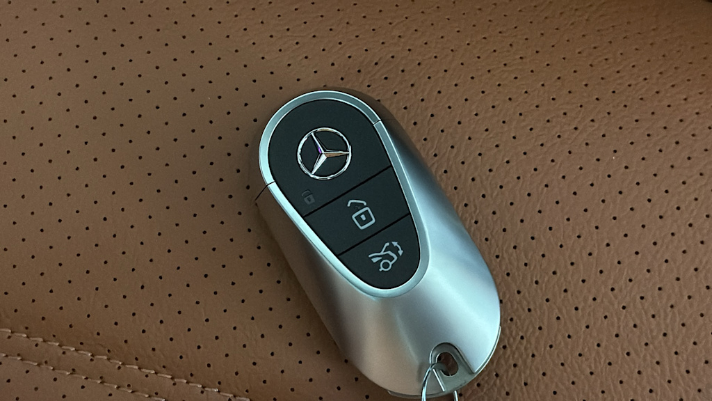 Thumbnail: 2026 Mercedes-Benz GLC - 38