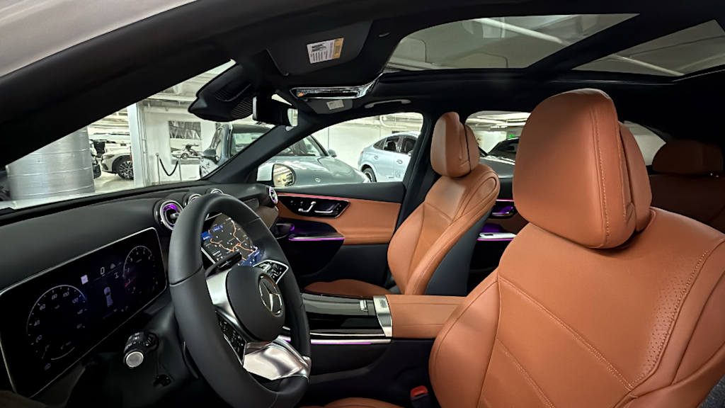 Thumbnail: 2026 Mercedes-Benz GLC - 9