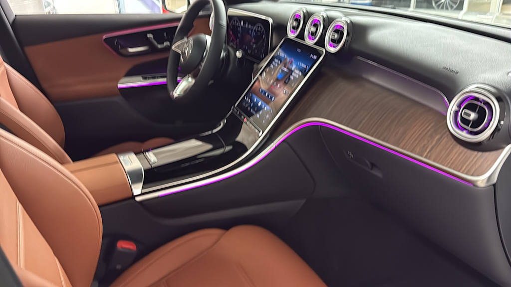 Thumbnail: 2026 Mercedes-Benz GLC - 37