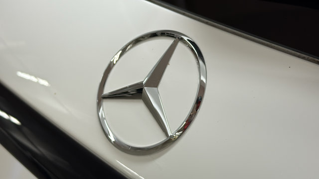 Thumbnail: 2026 Mercedes-Benz GLC - 21