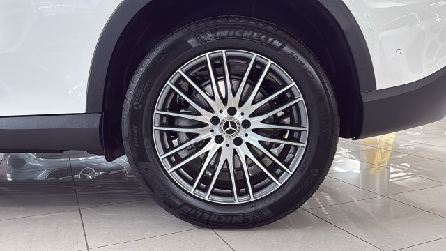 Thumbnail: 2026 Mercedes-Benz GLC - 8