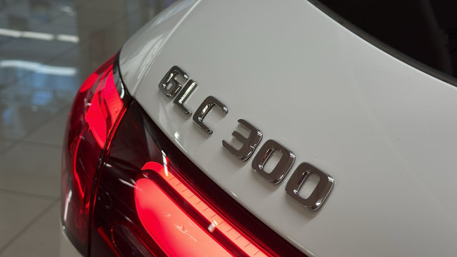 Thumbnail: 2026 Mercedes-Benz GLC - 7