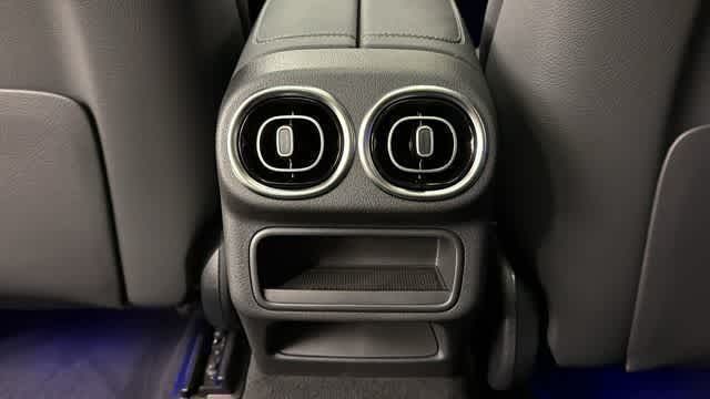 Thumbnail: 2026 Mercedes-Benz GLC - 32