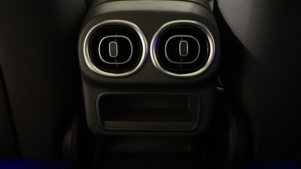 Thumbnail: 2026 Mercedes-Benz GLC - 31