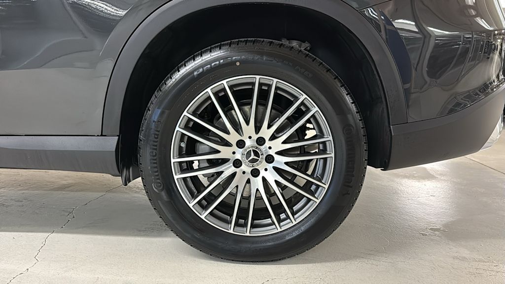 Thumbnail: 2026 Mercedes-Benz GLC - 8