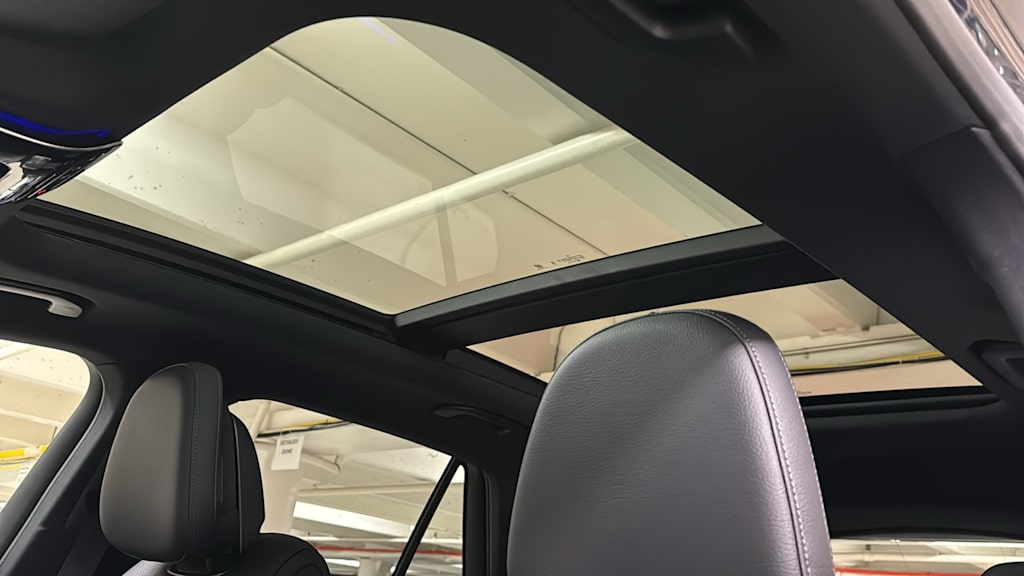 Thumbnail: 2026 Mercedes-Benz GLC - 30