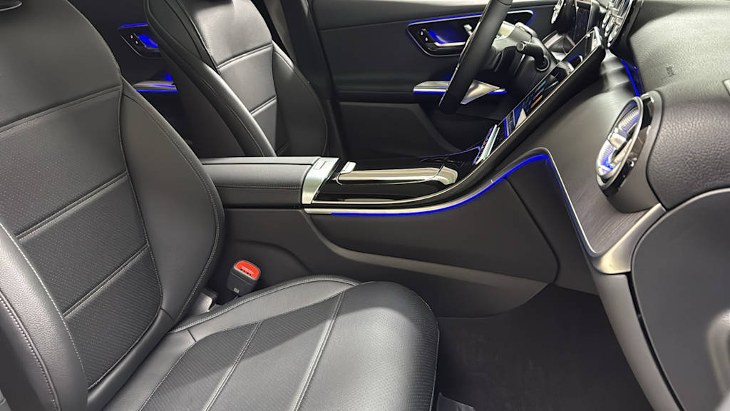 Thumbnail: 2026 Mercedes-Benz GLC - 37