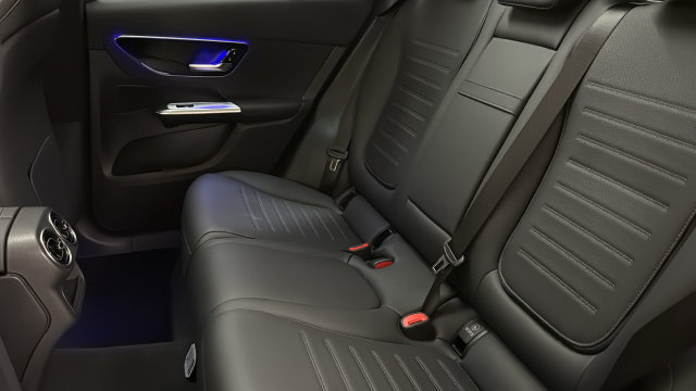 Thumbnail: 2026 Mercedes-Benz GLC - 31