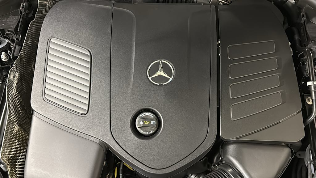 Thumbnail: 2026 Mercedes-Benz GLC - 9