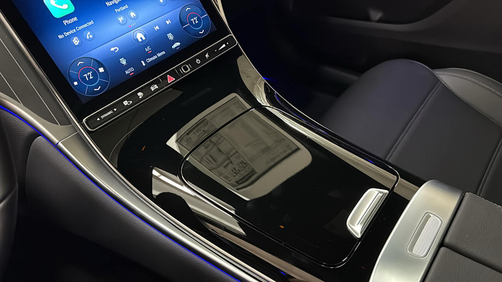 Thumbnail: 2026 Mercedes-Benz GLC - 17