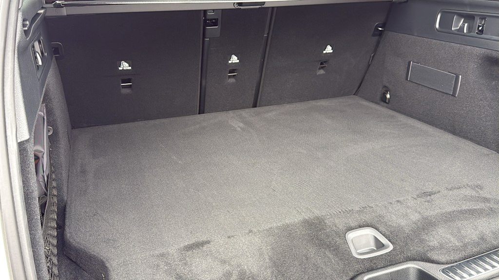 Thumbnail: 2026 Mercedes-Benz GLC - 17