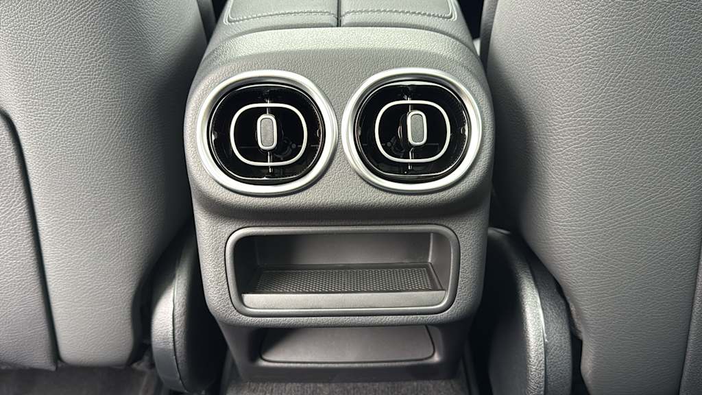 Thumbnail: 2026 Mercedes-Benz GLC - 30