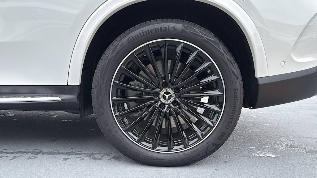 Thumbnail: 2026 Mercedes-Benz GLC - 8