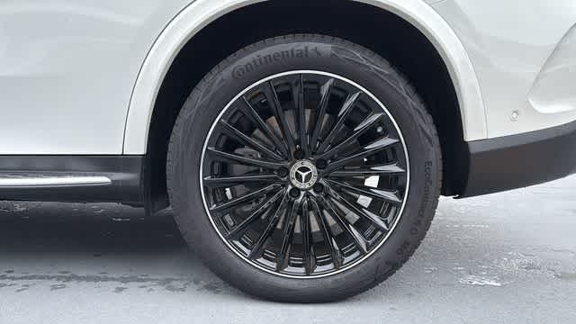 Thumbnail: 2026 Mercedes-Benz GLC - 8