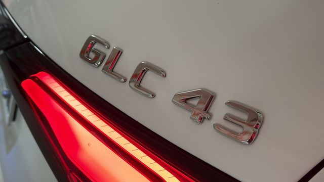 Thumbnail: 2026 Mercedes-Benz GLC - 20