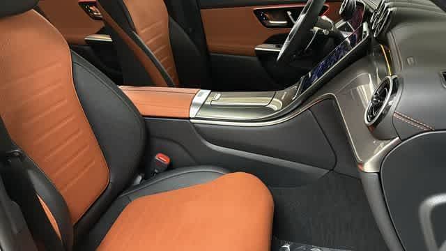 Thumbnail: 2026 Mercedes-Benz GLC - 11