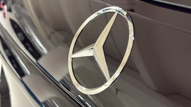 Thumbnail: 2026 Mercedes-Benz GLC - 7