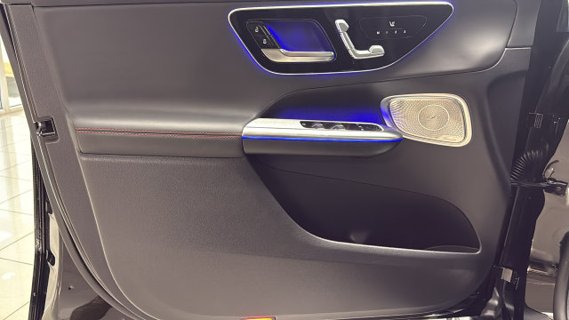 Thumbnail: 2026 Mercedes-Benz GLC - 22