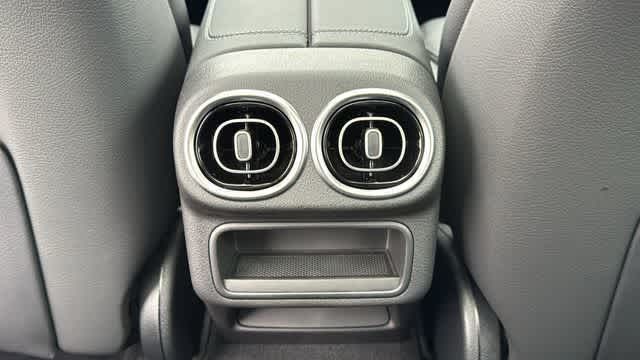 Thumbnail: 2026 Mercedes-Benz GLC - 31