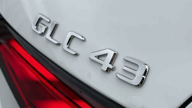 Thumbnail: 2026 Mercedes-Benz GLC - 22