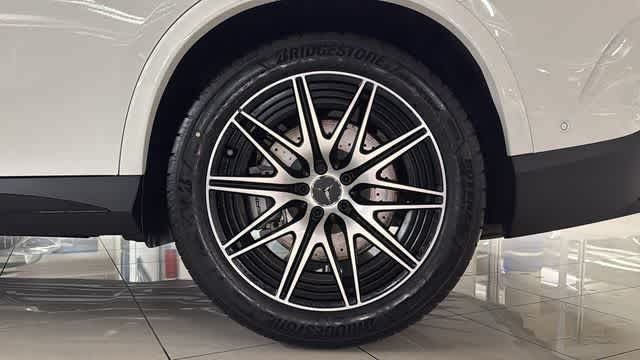 Thumbnail: 2026 Mercedes-Benz GLC - 8