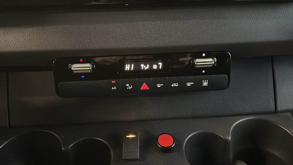 Thumbnail: 2023 Mercedes-Benz Sprinter - 20