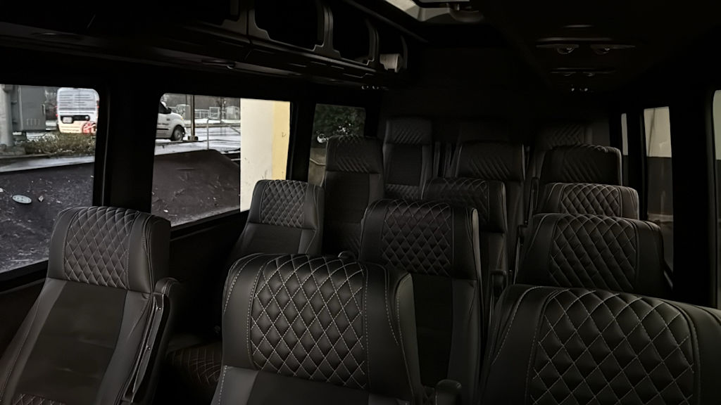 Thumbnail: 2023 Mercedes-Benz Sprinter - 9