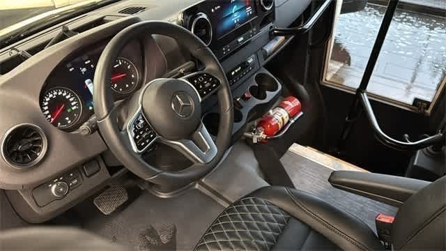 Thumbnail: 2023 Mercedes-Benz Sprinter - 2